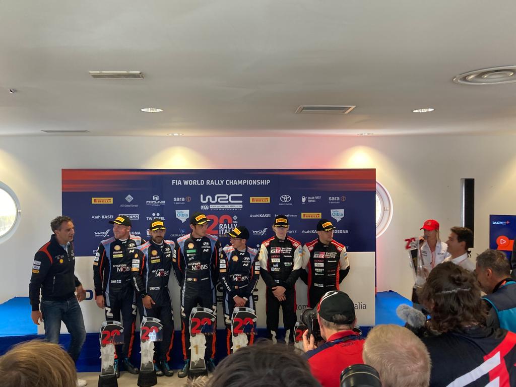 rally italia sardegna podio